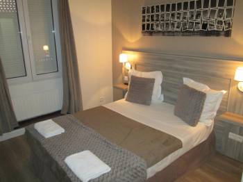 Double Room28