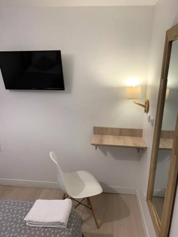 Standard Twin Room3