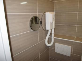 Single Room3